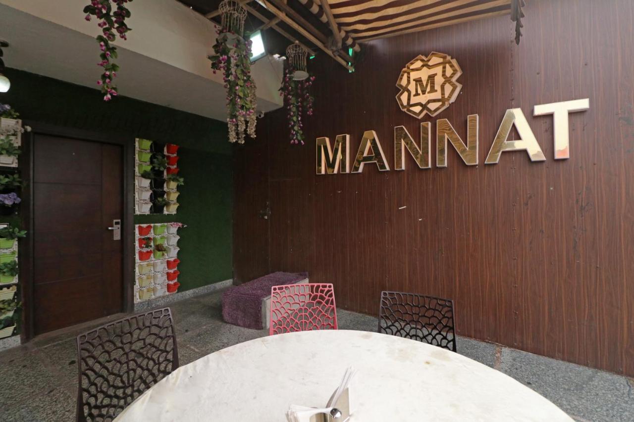 Hotel Mannat International By Mannat New Delhi Bagian luar foto