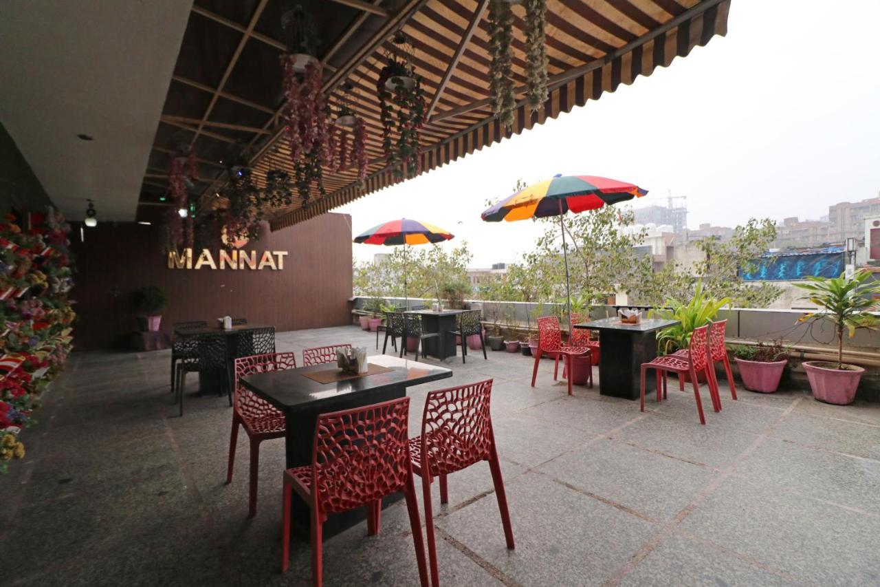Hotel Mannat International By Mannat New Delhi Bagian luar foto