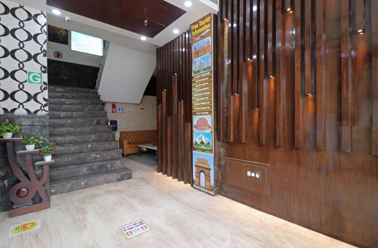 Hotel Mannat International By Mannat New Delhi Bagian luar foto