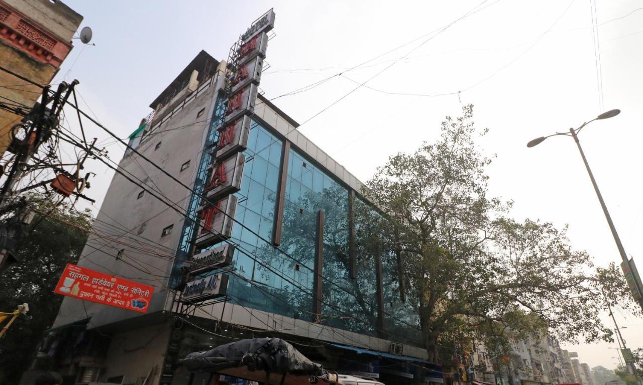 Hotel Mannat International By Mannat New Delhi Bagian luar foto